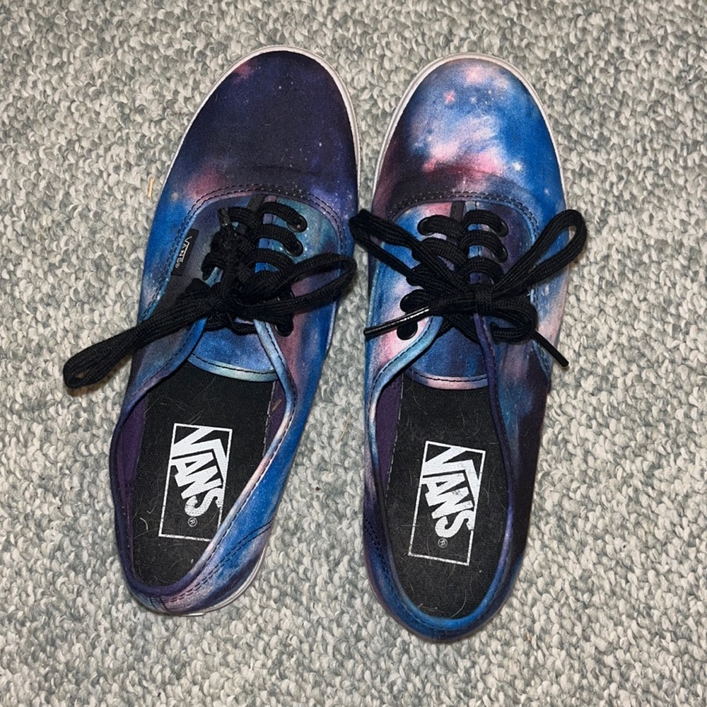 Authentic cosmic galaxy lo pro vans size 6